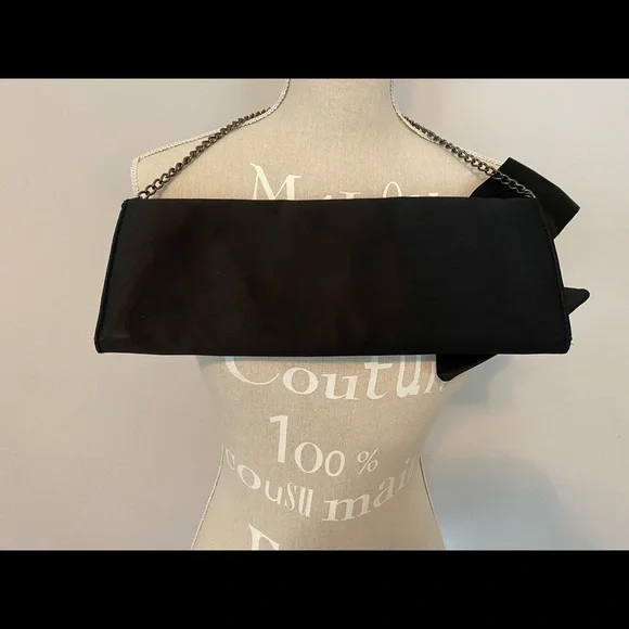 Black formal clutch - Picture 2 of 4